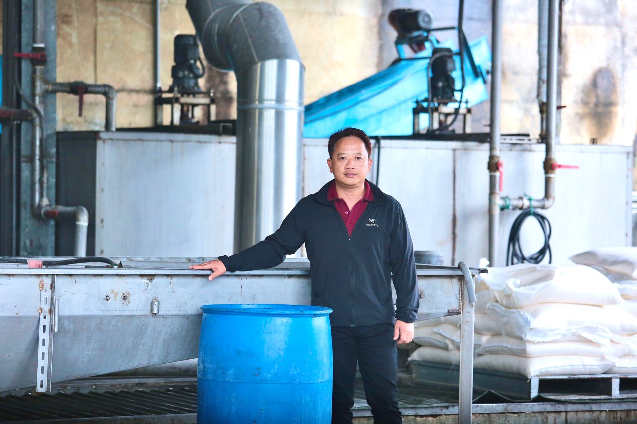 模範豬農砸上億蓋共同廚餘蒸煮中心，仿日規嚴格，因廚餘禁令成政策棄子（2025）'s story cover image