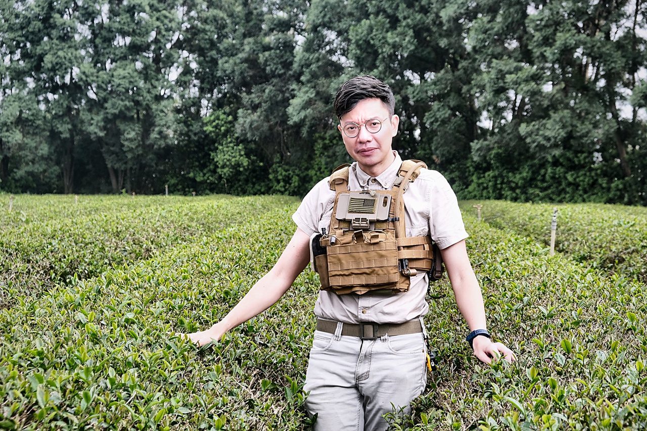 從安靜職人到戰鬥茶師，常行深為台灣茶而戰，Bubble Tea 故鄉不能成廢棄物鄰居's story cover image