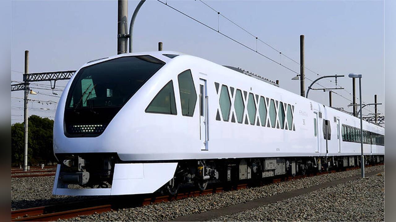 日本鐵路爆意外!東武日光線列車撞到人 4除草工人傷重不治's OG Image