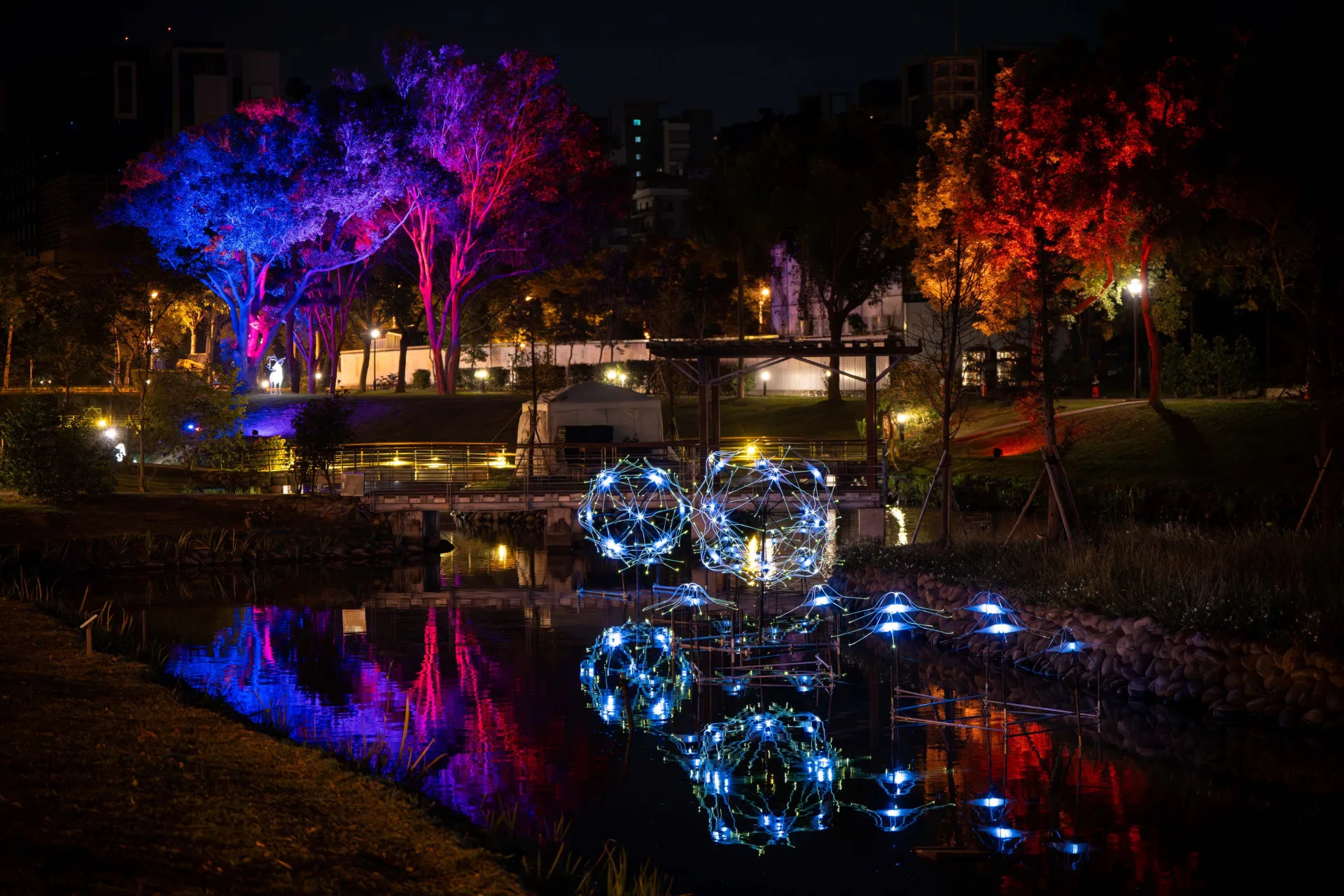 東興圳光藝節12/13點燈 9m88、海豚刑警等熱力開唱's OG Image