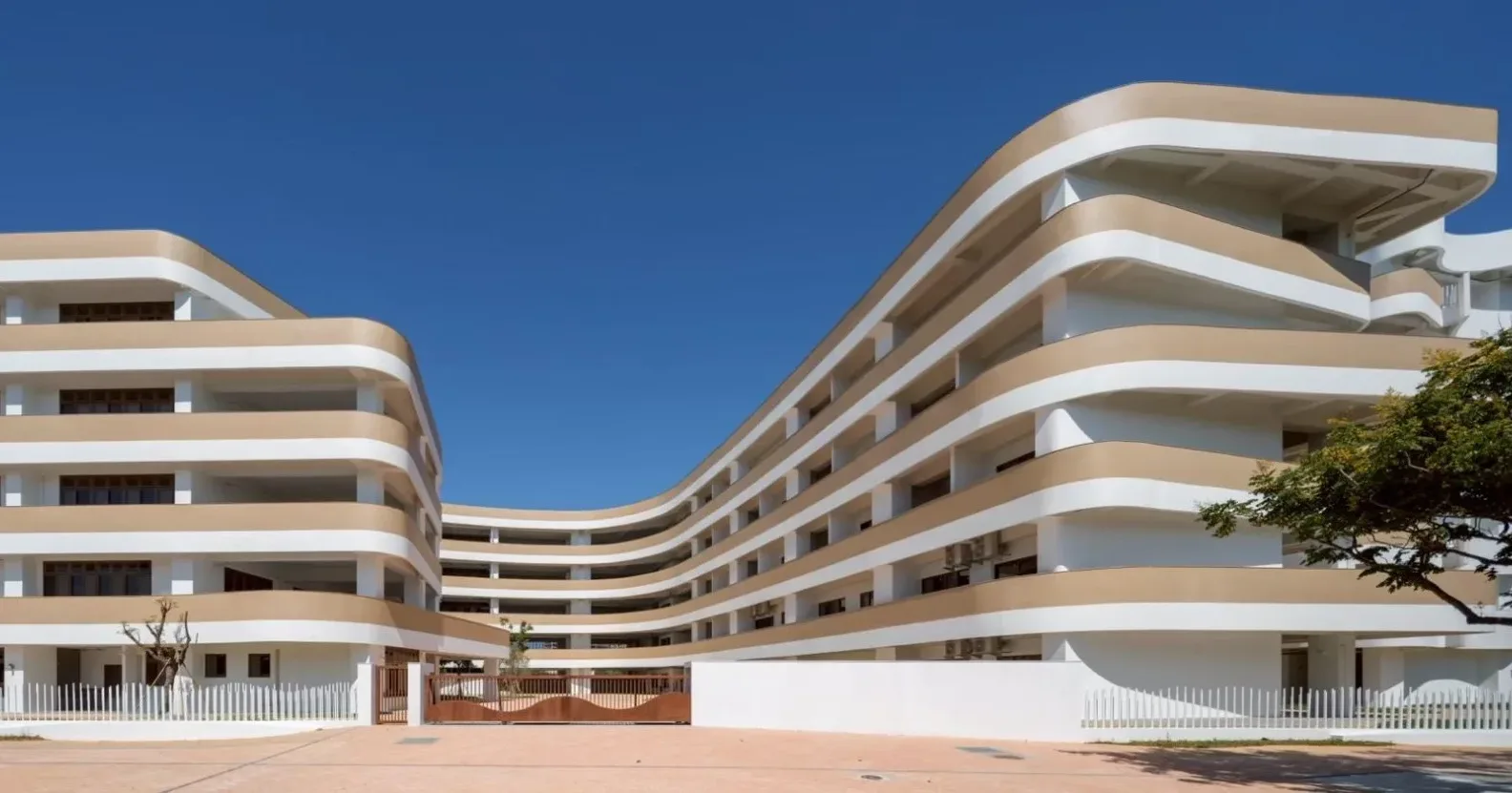 竹縣文興國中校舍融入客家竹編 獲國家建築金獎's OG Image