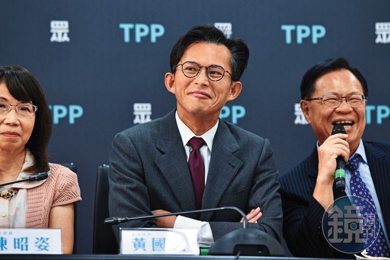 黃國昌狗仔斂財/黃國昌假揭弊黑幕臭不可聞 揭謝幸恩偕王鴻薇助理兜售偷拍照斂財's OG Image