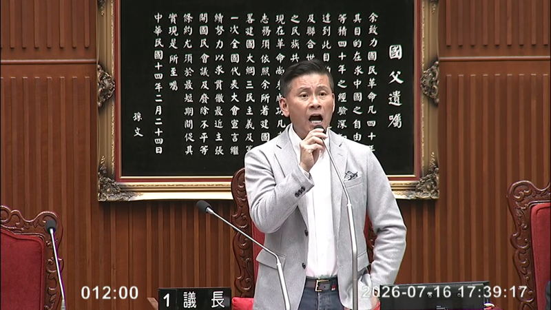 蔣萬安、簡舒培互罵停不下來! 戴錫欽爆氣怒吼「可以了」強制喊卡's OG Image
