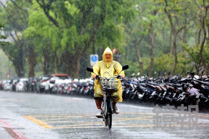 鋒面加西南風夾擊!今明全台灌雨 端午連假天氣曝光's OG Image