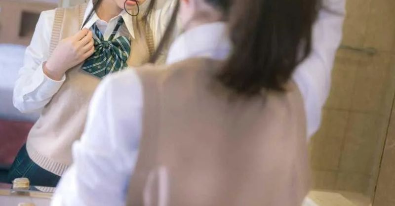 找閨密開房「車輪戰男友」偷拍愛愛片!還外流給網友看 女主角媽收到肉片怒求償百萬's OG Image